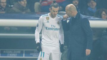 Bale, junto a Zidane.