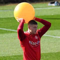 El Girona no descarta a Dovbyk para jugar en el Bernabéu