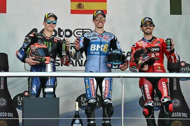 Fabio Quartararo, Álex Márquez y Francesco Bagnaia en el podio del Gran Premio de España de MotoGP.