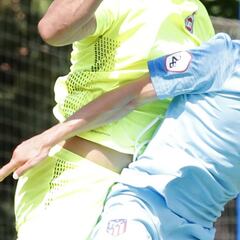 Otro paso de Víctor Mollejo: debut con el Atlético B