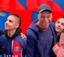 Un hincha le pide a Mbappé que vaya al Arsenal y el francés responde así: la escena es viral