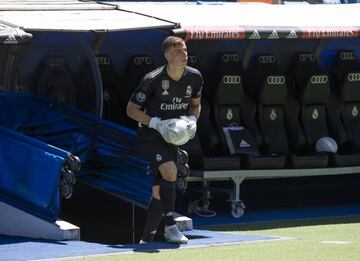 Andriy Lunin presented at Real Madrid this afternoon.