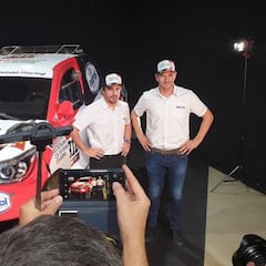 Oficial: Alonso irá al Dakar