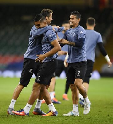 Cristiano Ronaldo, Casemiro y James Rodríguez.