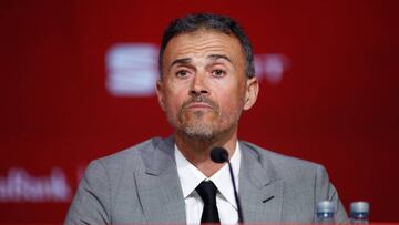 Luis Enrique attends during his presentation as new head coach of football Spain Team at Ciudad del Futbol in Las Rozas, Madrid, Spain on November 27, 2019
 
 
 27/11/2019 ONLY FOR USE IN SPAIN