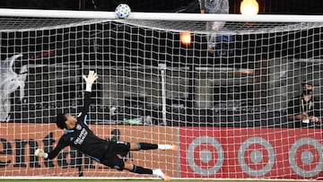 Jul 31, 2020; Orlando, FL, Orlando, FL, USA; Los Angeles FC defender Jordan Harvey (2) hits the cross bar and misses as Orlando City SC goalkeeper Pedro Gallese (1) defends during the penalty kicks at ESPN Wide World of Sports Complex. Mandatory Credit: D