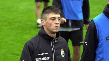 14-10-2003 SANTANDER
FUTBOL RACING DE SANTANDER
ENTRENAMINENTO EN LA ALBERICIA
EN LA FOTO JONATAN VALLE