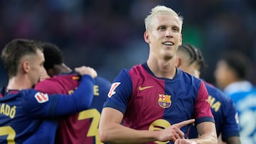 Dani Olmo celebra un gol esta temporada con el Barça.