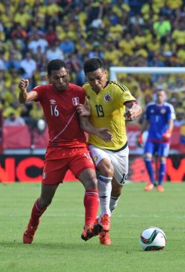 Colombia debuta en las Eliminatorias ante Perú. Ambiente de fiesta y de carnaval en El Metropolitano. 