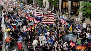 Calculating crowd size can be a challenge, and estimates for both Trump’s parade and ‘No Kings’ protests vary widely.