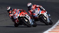 Ducati Team&#039;s Spanish rider Jorge Lorenzo rides ahead Ducati Team&#039;s Italian rider Andrea Dovizioso  during the MotoGP race of the Valencia Grand Prix at Ricardo Tormo racetrack in Cheste, near Valencia on November 12, 2017. 
 Spain&#039;s Marc M