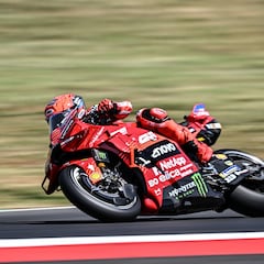 Centenariazo de poles en Mugello para Márquez
