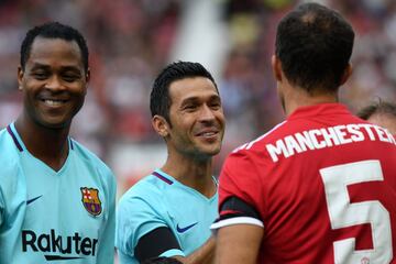 Manchester United vs Barcelona legends are back - in pictures