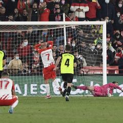 Los penaltis a favor son un castigo para el Almería
