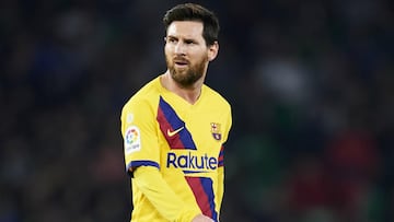 De Jong explains how Messi improves his game