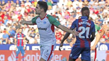 El Valencia ficha a Rubén Sobrino por 5M y también a Roncaglia