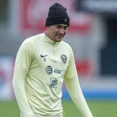 Nico Castillo rompió el silencio tras su posible salida de América