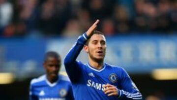 Un gol de Hazard permite al Chelsea seguir en la persecución