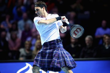 Andy Murray y Roger Federer participaron en una exhibición benéfica en Glasgow.