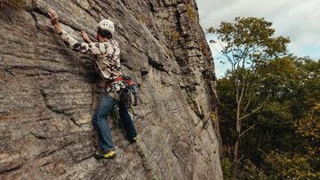 Un escalador en Gunks, Nueva York.