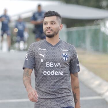 Tecatito Corona ya entrenó con Rayados