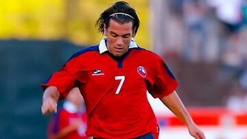 “No entiendo por qué Bravo baja desde su posición a menospreciar la carrera de Olarra”