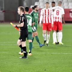 Alerta amarilla en la delantera