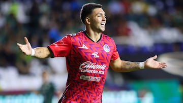 Anderson Duarte celebrates his goal 2-2 of Mazatlan during the 10th round match between Leon and Mazatlan FC as part of the Liga BBVA MX, Torneo Apertura 2025 at Nou Camp Stadium, on September 23, 2025 in Leon, Guanajuato, Mexico.
