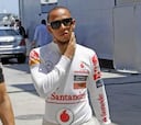 Aconsejan a Hamilton continuar en McLaren