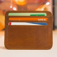 El Banco de España avisa sobre el carding: cómo evitar la estafa para robarte datos de la tarjeta