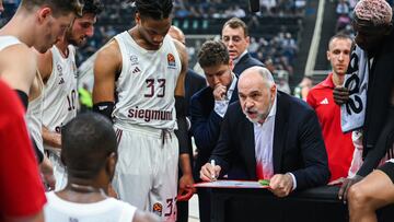 Head Coach Pablo Laso of FC Bayern Munich during the Euroleague, Round 2, match between Panathinaikos Athens and FC Bayern Munich at Oaka Altion on October 12, 2023, in Athens, Greece.
