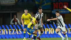 Las Palmas pierde la mitad de su seguro: Barcia y Marvin, bajas ante el Ceuta