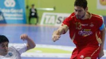 ElPozo empieza el camino a la fase final con una goleada