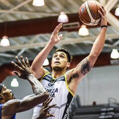 En la agonía, Fuerza Regia cae ante Huracanes