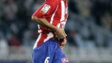 <B>LA NOVEDAD.</B> El canterano podría ocupar plaza en el medio campo en el encuentro ante el Málaga.