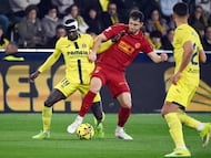Guido Rodriguez durante un partido con el Valencia.