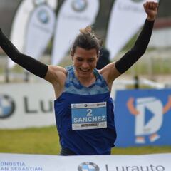Sánchez-Escribano y Chani vencen bajo la lluvia en Lasarte