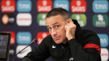 Paulo Bento: "No vamos a pensar en defender el resultado"