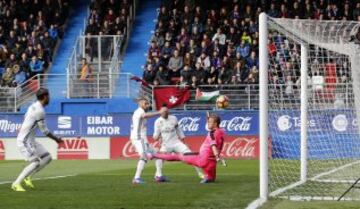 Benzema marca el 0-2.