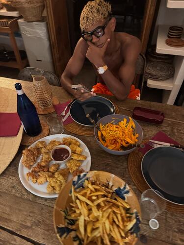 La joven estrella del Fútbol Club Barcelona se encuentra en sus días de vacaciones tras la derrota en la final de la Nations League frente a la selección de Portugal.