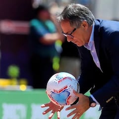 Ariel Holan ya tiene fecha para su redebut en la UC