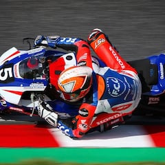 Gino Rea ya se levanta