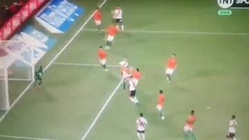Banfield plantaba cara en el arranque del partido en el Monumental pero la calidad en el centro y el remate de los millonarios desigualó el marcador.