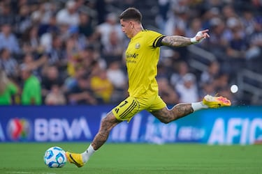 Jardine no se decide entre Saint-Maximin o Brian Rodríguez