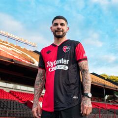 Banega calls time on Saudi Arabia and returns to Argentina