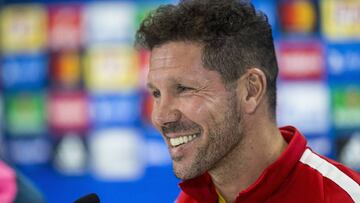 GRA444. MADRID, 26/09/2017.- El entrenador del Atlético de Madrid, el argentino Diego Simeone, durante la rueda de prensa en la víspera del partido de Liga de Campeones que les enfrenta al Chelsea. EFE/Rodrigo Jiménez