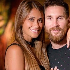 Messi y Antonela disfrutan de su "momento del día": jamón, queso y un vino de más de 300€