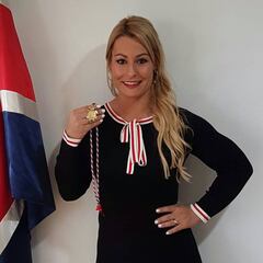 Lydia Valentín recibe el oro de su pueblo: Camponaraya