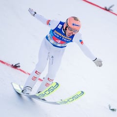 Kraft lidera el triplete austriaco en Innsbruck y pone al rojo vivo el Cuatro Trampolines