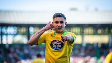 Yeremay Hernández celebra un gol en LaLiga Hypermotion.